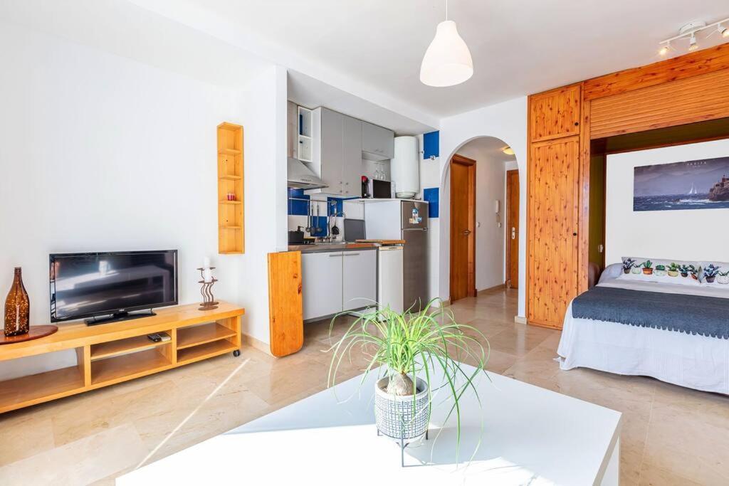 Apartamento En La Calle Principal Con Solarium. Tarifa Eksteriør bilde